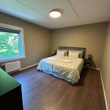 Med Nydelig Utsikt Over Appartement *