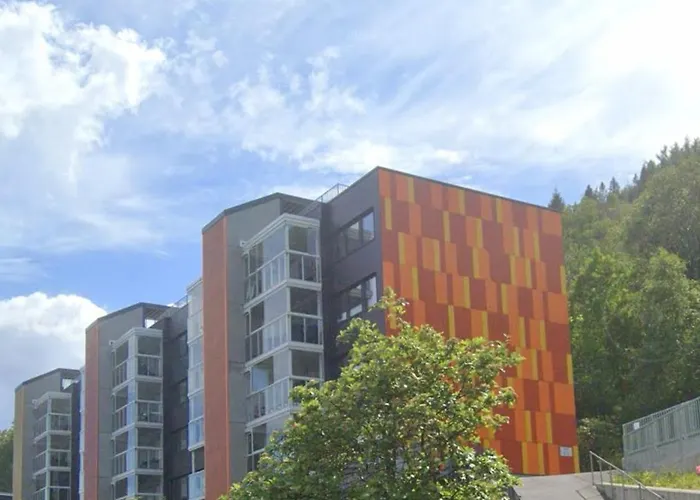 Appartement Med Nydelig Utsikt Over *